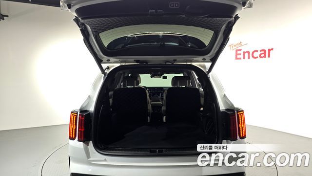 Kia Sorento 2021 — photo 23