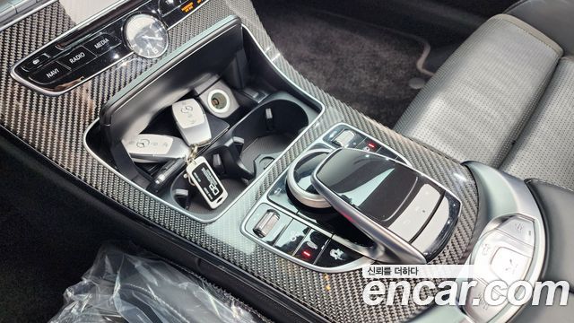 Mercedes-Benz C-Class 2017 — photo 9