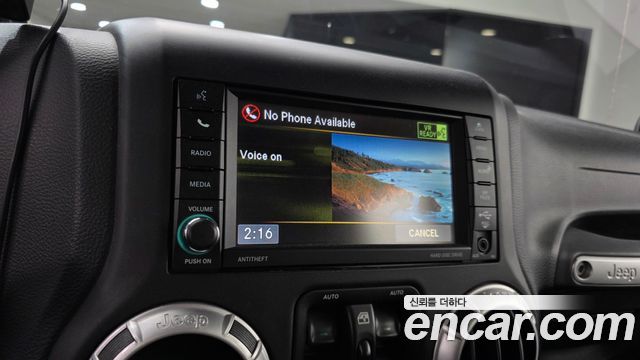 Jeep Wrangler 2013 — photo 14