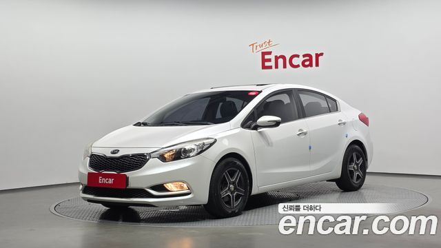Kia K3 2015 — photo 1