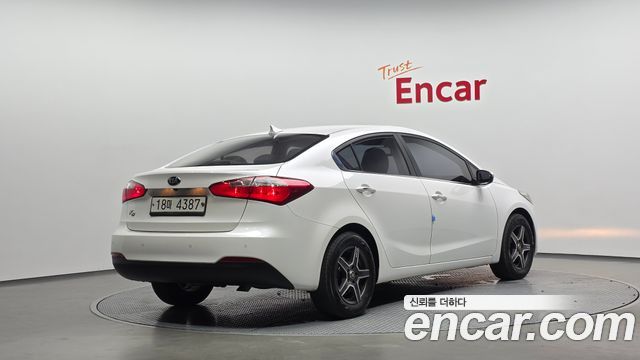 Kia K3 2015 — photo 2