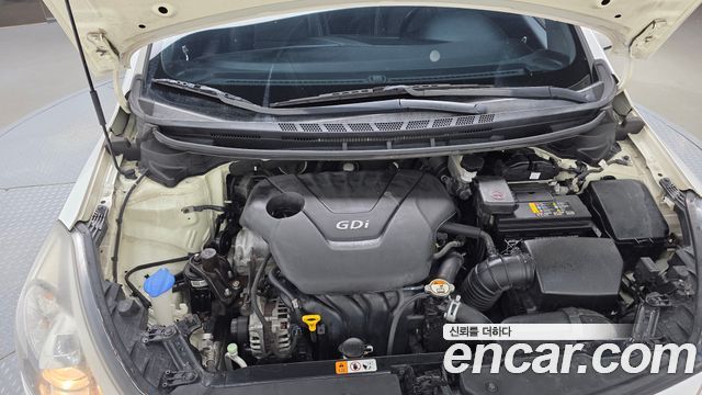 Kia K3 2015 — photo 6