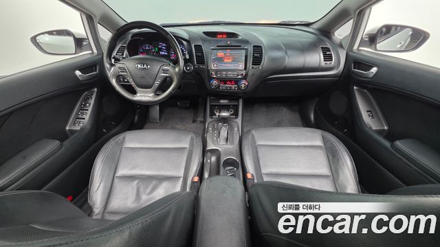 Kia K3 2015 — photo 7