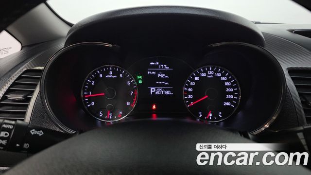 Kia K3 2015 — photo 8