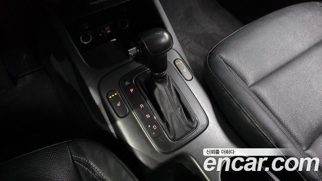 Kia K3 2015 — photo 9