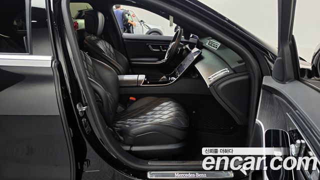 Mercedes-Benz S-Class 2022 — photo 16