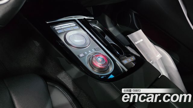 Genesis G80 2021 — photo 12