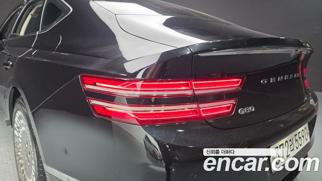 Genesis G80 2021 — photo 9