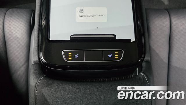 Genesis G80 2021 — photo 27