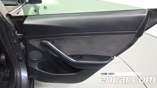 Tesla Model 3 2021 — photo 15