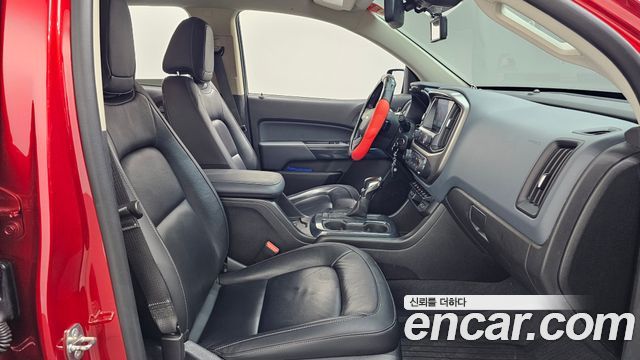 Chevrolet Korea Colorado 2022 — photo 17