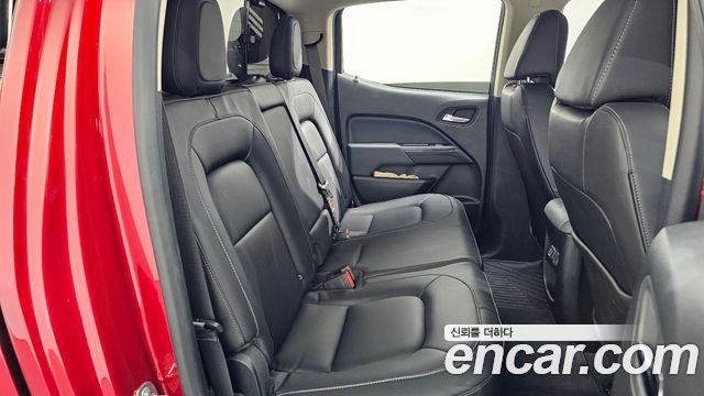 Chevrolet Korea Colorado 2022 — photo 18