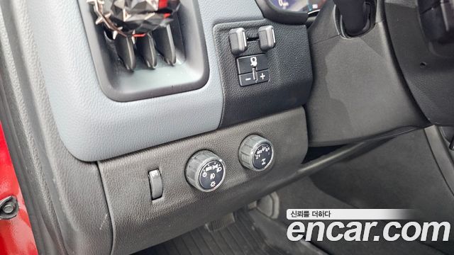 Chevrolet Korea Colorado 2022 — photo 22