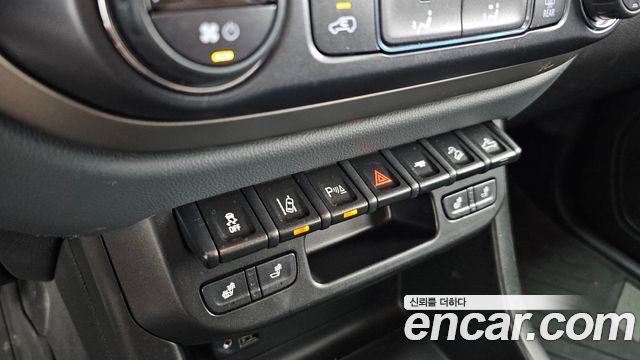 Chevrolet Korea Colorado 2022 — photo 25