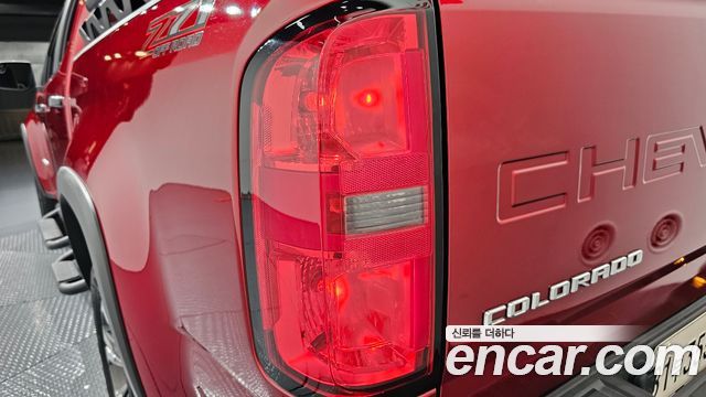 Chevrolet Korea Colorado 2022 — photo 9
