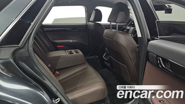Hyundai Grandeur 2023 — photo 17