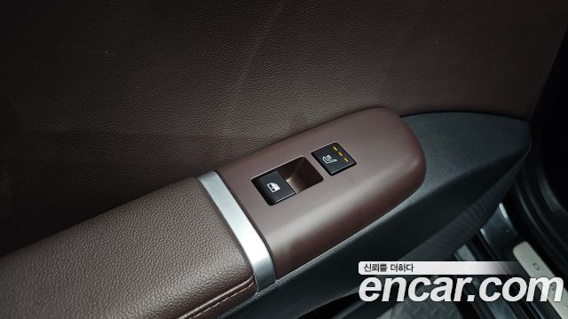 Hyundai Grandeur 2023 — photo 24