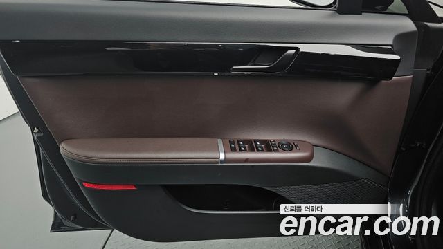 Hyundai Grandeur 2023 — photo 14