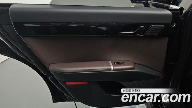 Hyundai Grandeur 2023 — photo 15