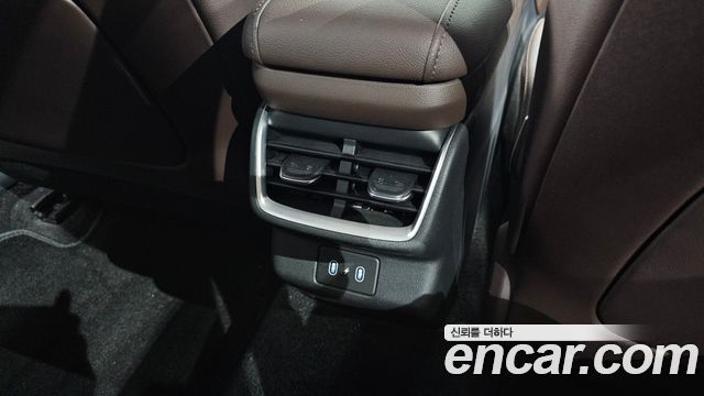 Hyundai Grandeur 2023 — photo 30
