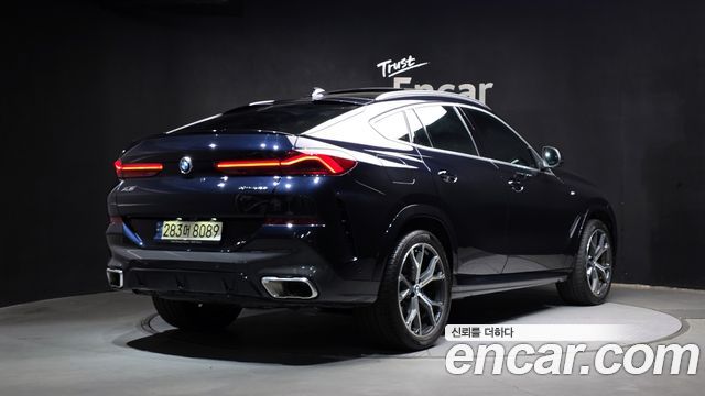 BMW X6 2023 — photo 2