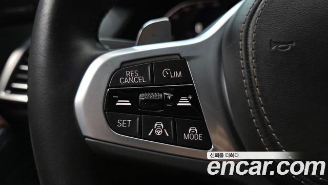 BMW X6 2023 — photo 24