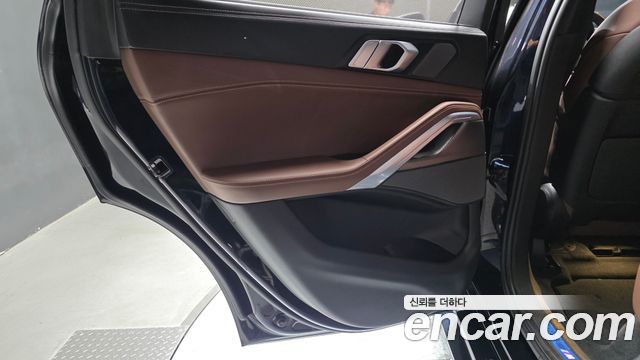 BMW X6 2023 — photo 15