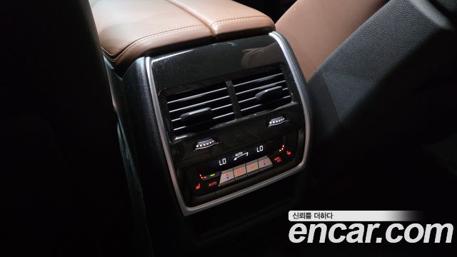 BMW X6 2023 — photo 27