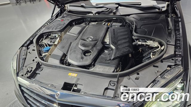 Mercedes-Benz S-Class 2019 — photo 6