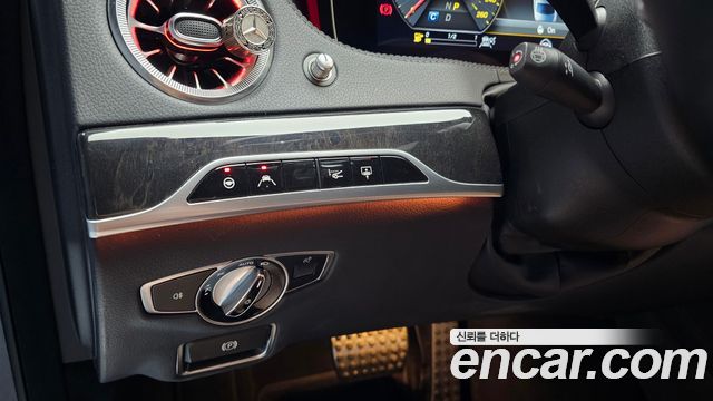 Mercedes-Benz S-Class 2019 — photo 23