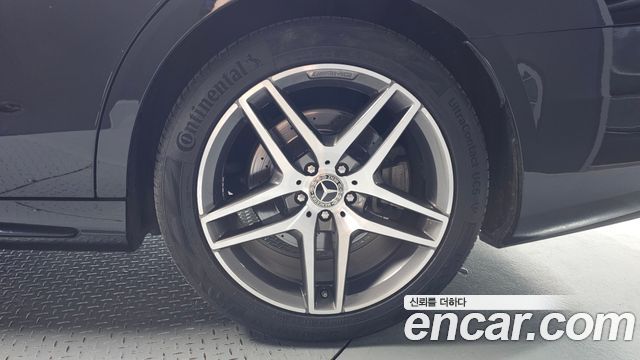Mercedes-Benz S-Class 2019 — photo 7