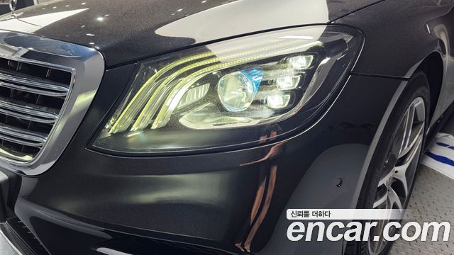 Mercedes-Benz S-Class 2019 — photo 8