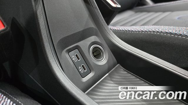 Mini Cooper 2025 — photo 28