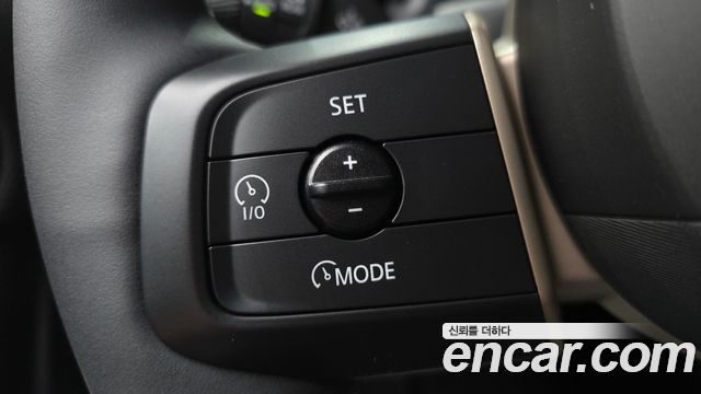 Mini Cooper 2025 — photo 31