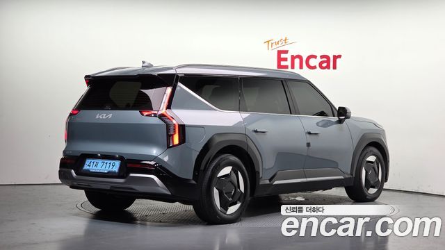 Kia EV9 2024 — photo 2