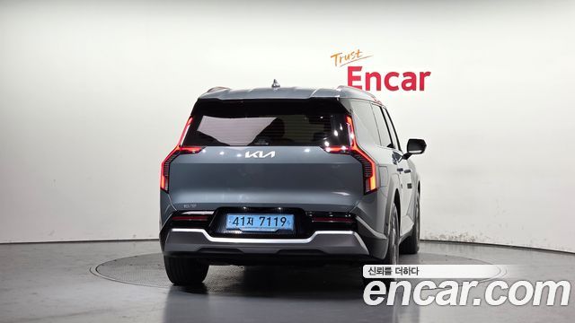 Kia EV9 2024 — photo 4