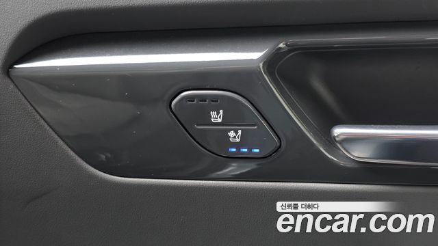 Kia EV9 2024 — photo 32