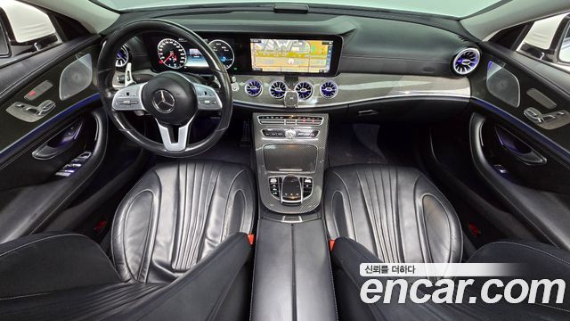Mercedes-Benz CLS-Class 2019 — photo 10