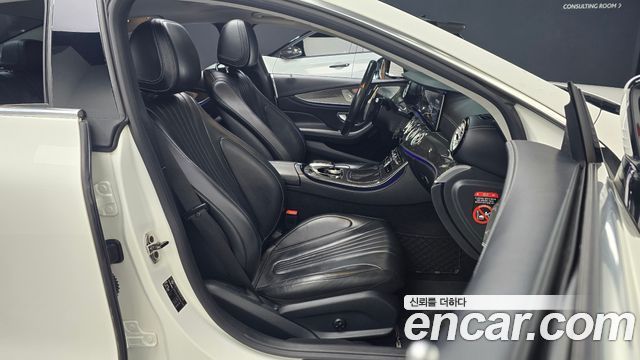 Mercedes-Benz CLS-Class 2019 — photo 13