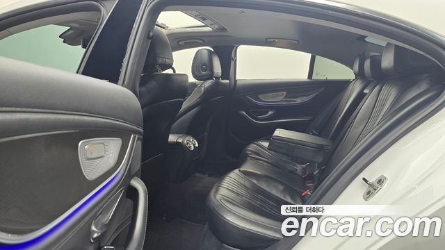 Mercedes-Benz CLS-Class 2019 — photo 18