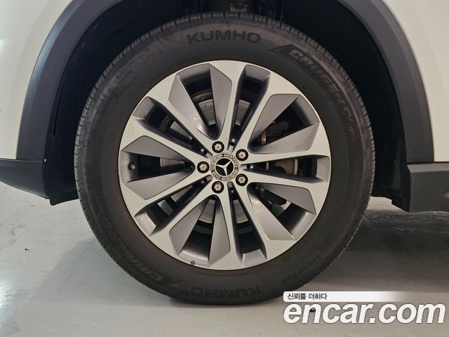 Mercedes-Benz GLE-Class 2022 — photo 20