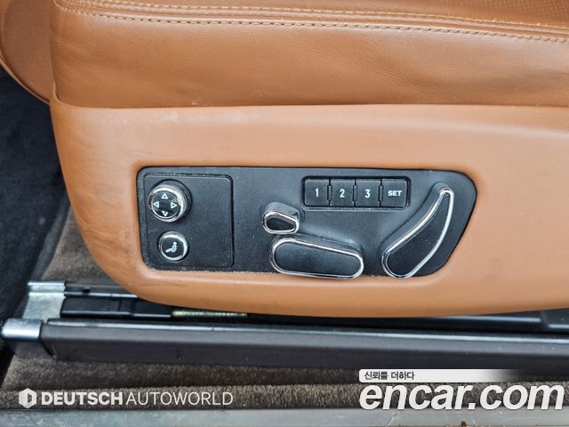 Bentley Continental 2015 — photo 16