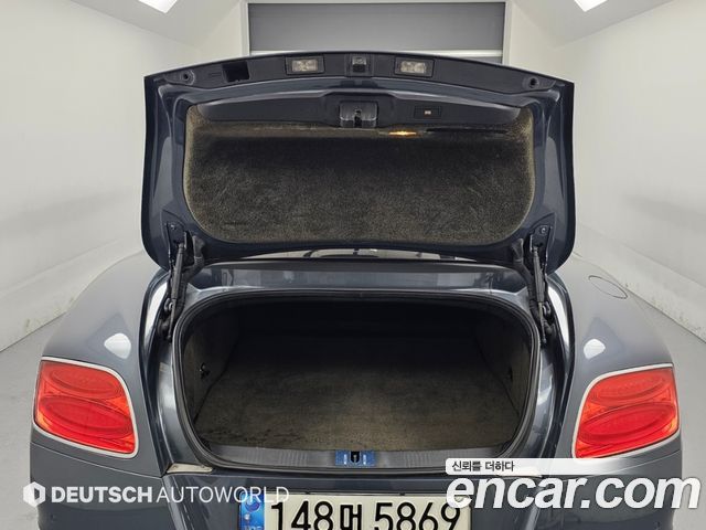 Bentley Continental 2015 — photo 19