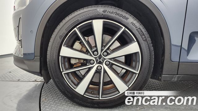Polestar Polestar 2 2022 — photo 5