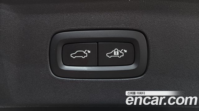 Polestar Polestar 2 2022 — photo 25