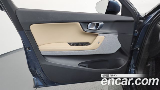 Polestar Polestar 2 2022 — photo 14