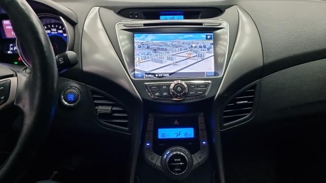 Hyundai AVANTE 2014 — photo 18