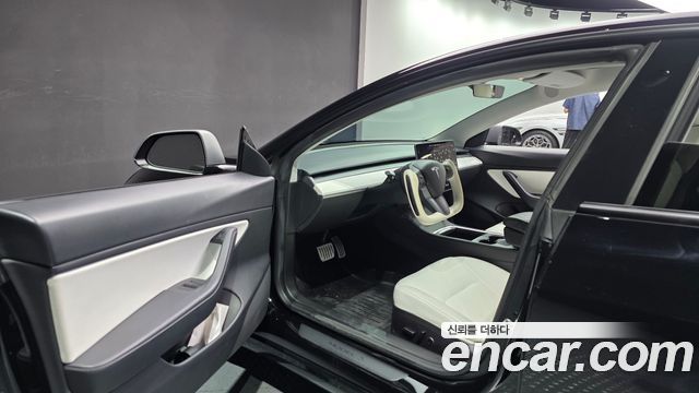 Tesla Model 3 2021 — photo 13