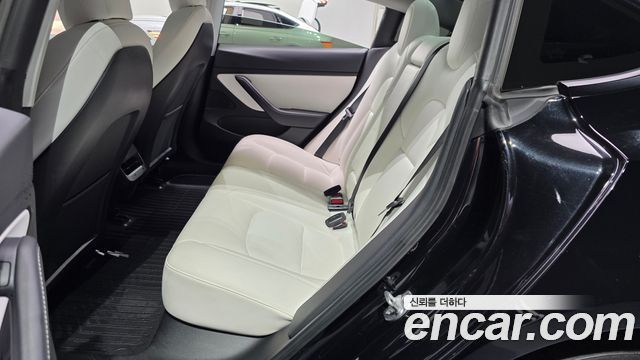 Tesla Model 3 2021 — photo 17