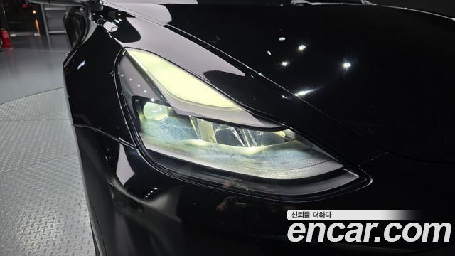 Tesla Model 3 2021 — photo 8